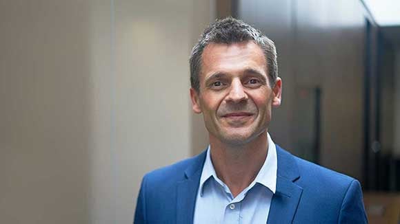 Robert Walters Robert Walters, CEO at Robert Walters